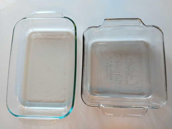 Glass baking dishes