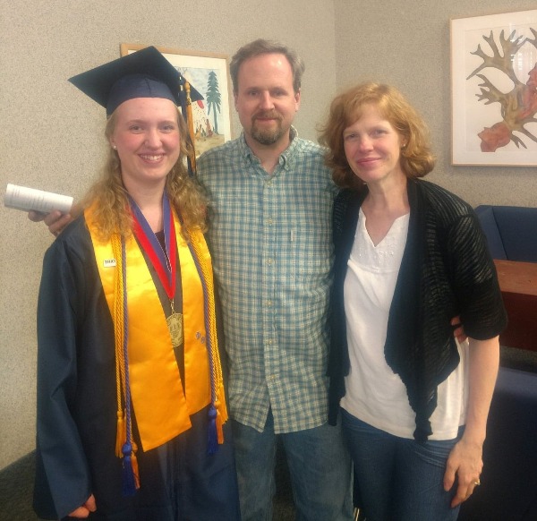 angels graduation pic with parents